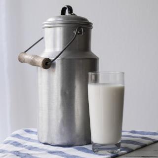 Milch fettarm MHD 6.8. 1,5 % 1 l
